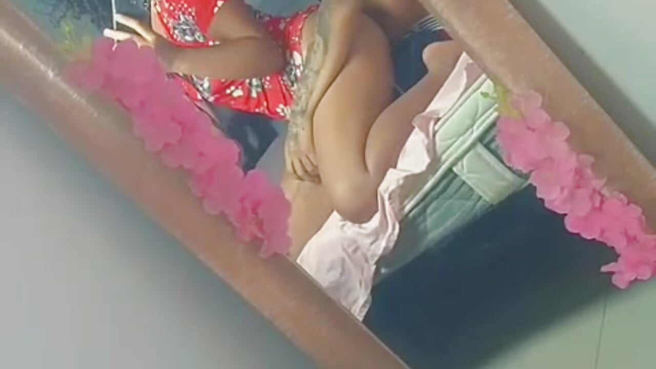 good night - video by alver_and_brown cam model