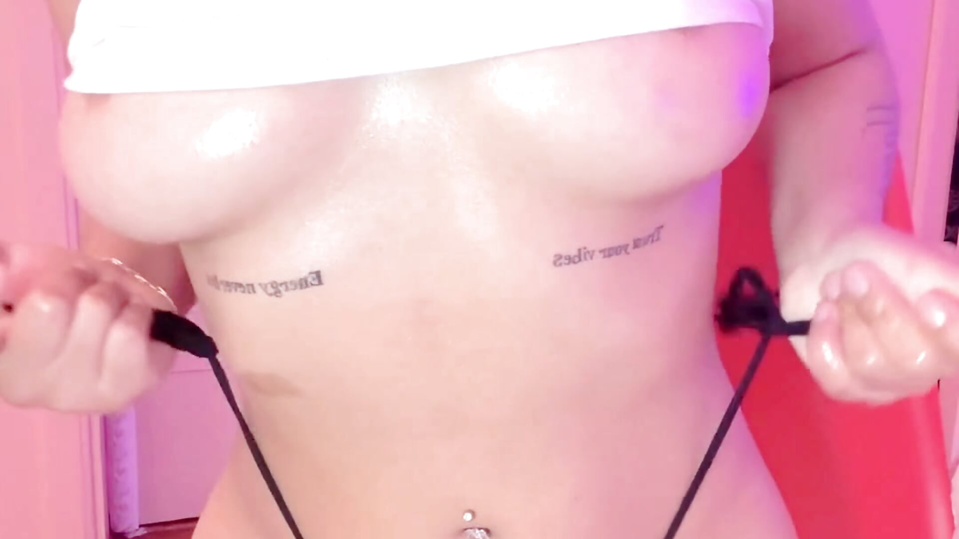 Don't look too quickly, enjoy every detail 😏✨ TEASER - video by LiaLovet cam model