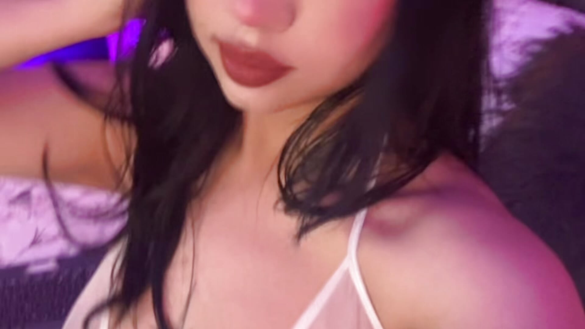😇 Angel face with a playful imagination 😈 - video od modelky/modela LiaLovet