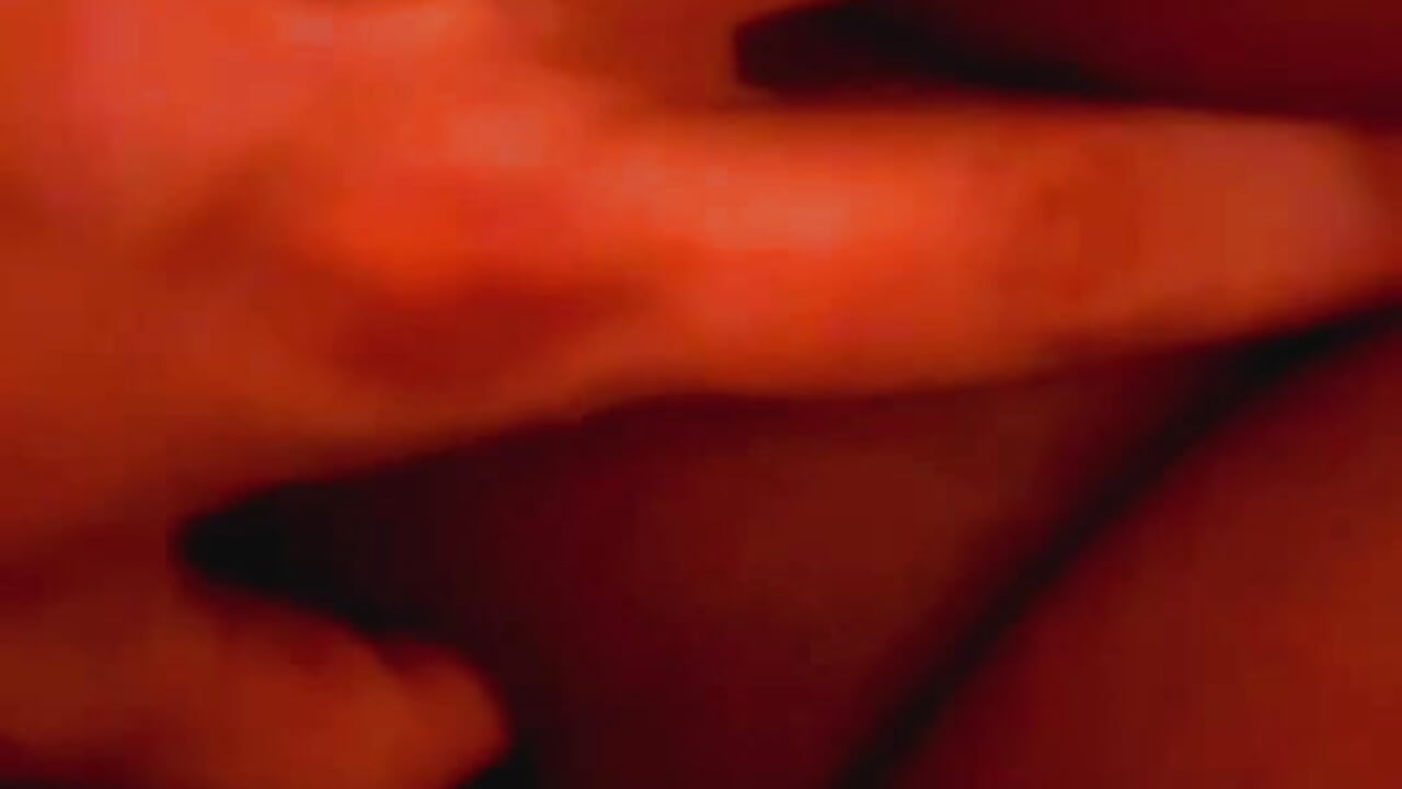 White cock Creampies sexy black pussy — filmik thecouple926, modela(-lki) na kamerkach