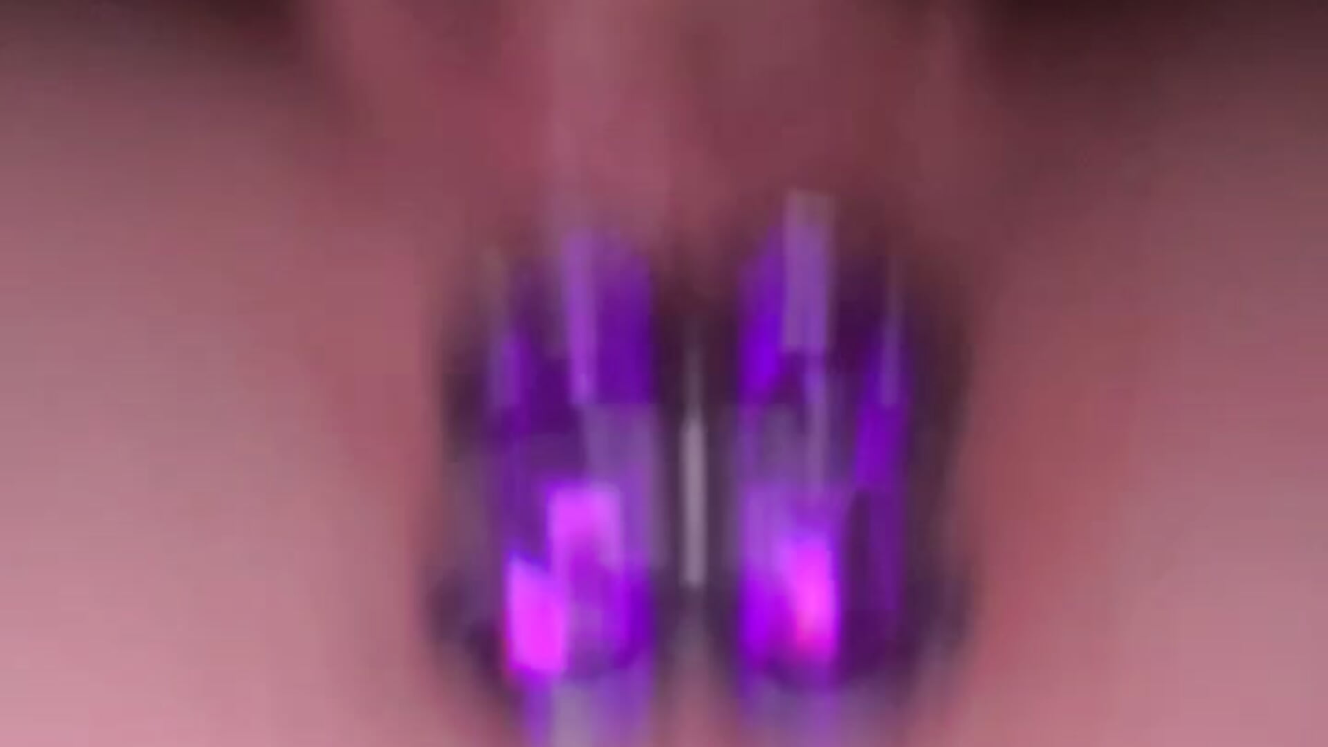 fuck that pussy💜 - video by lilred808 cam model