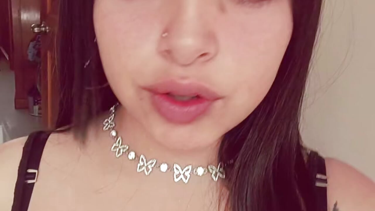 🫢🫢 - video av _juli17_ cam-modell