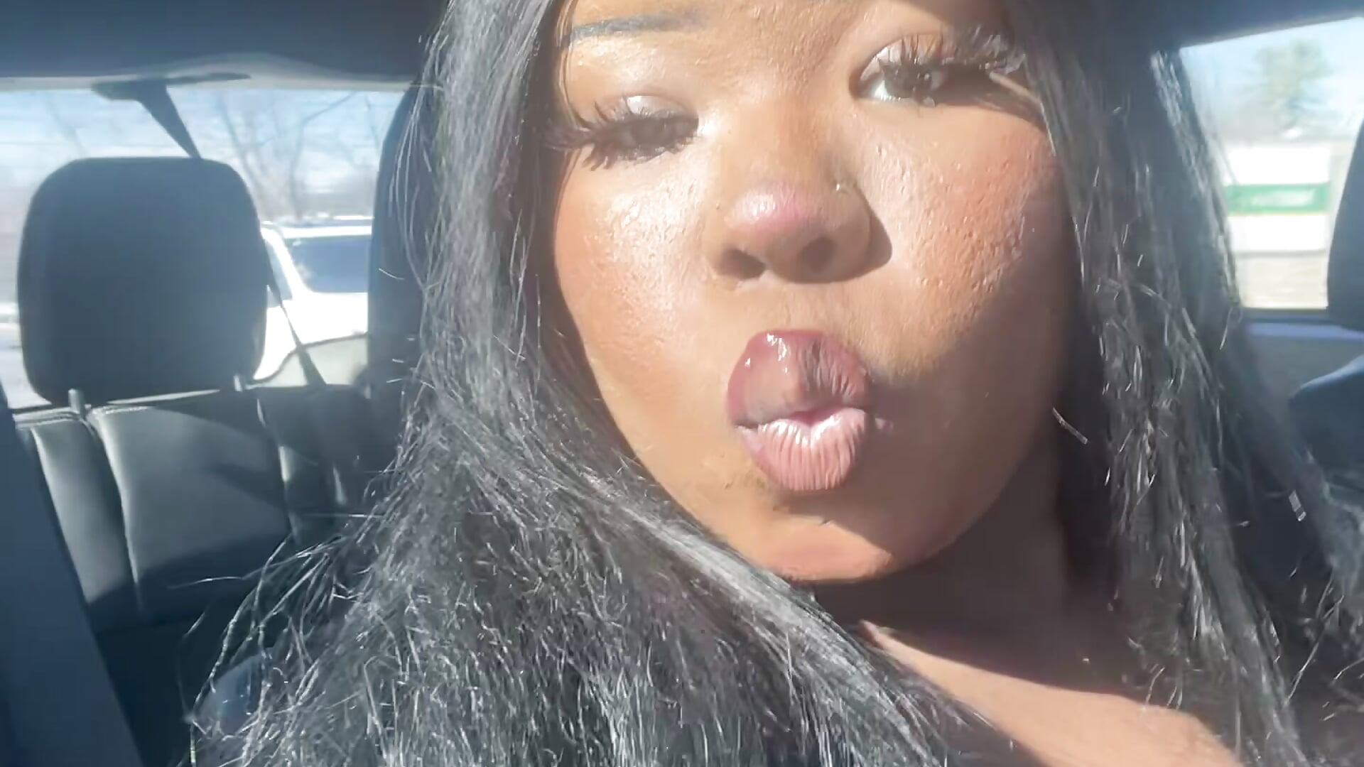 Mornings🎀 - video by sakibaby cam model