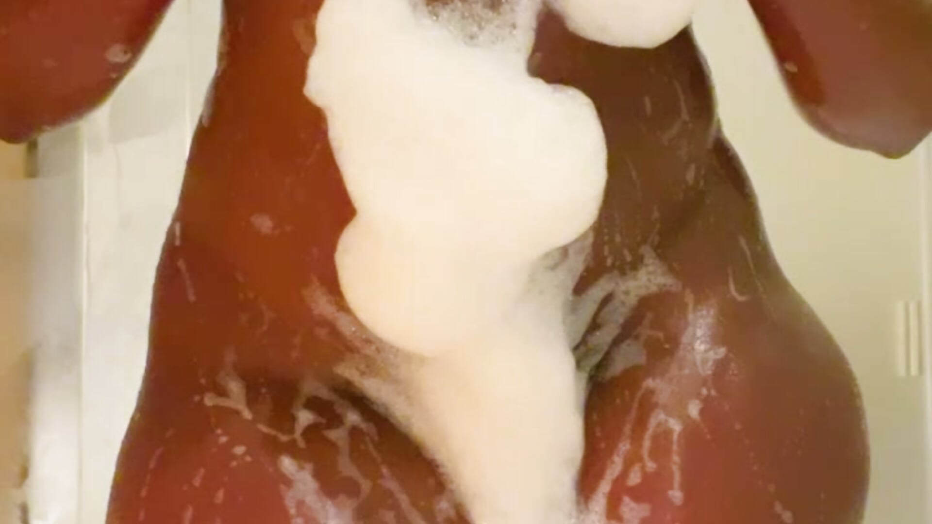 Shower lil tease 🥲 – video od webkamerové modelky Bootylexy20