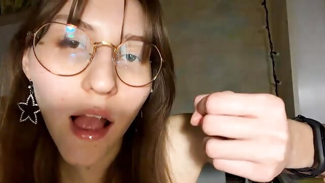 jerking off plus eye rolling - video av Miaaa_Moon cam model