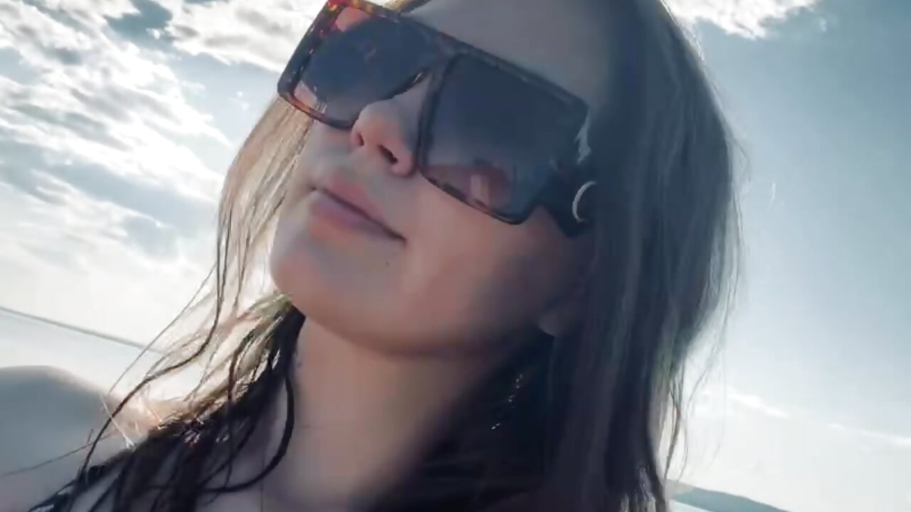 I'm just a sunshine - Vídeo de AndreeMerryman, modelo de vídeos