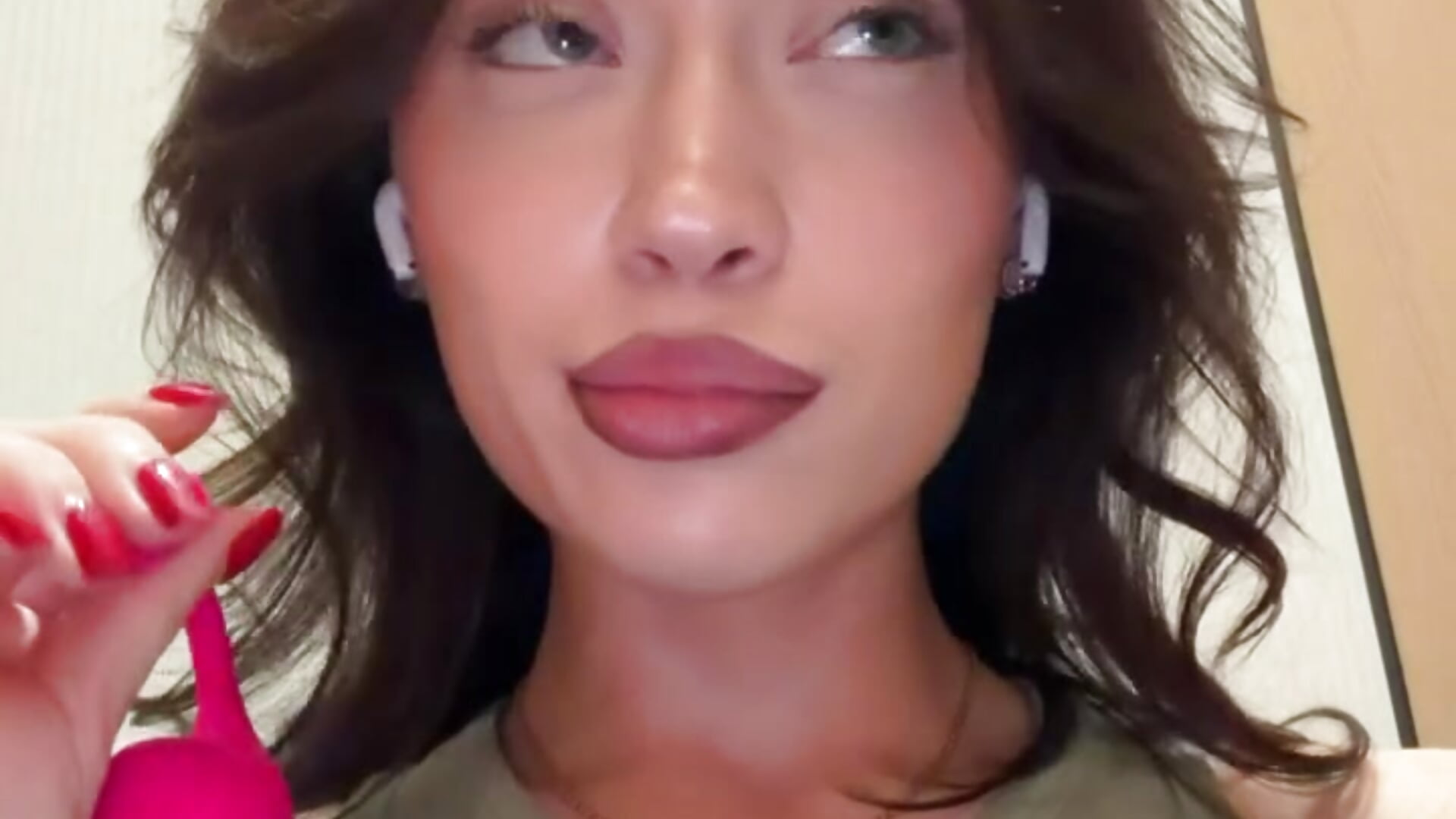 Meet my new friend - lush 4 💗 - CityLynx adlı kamera modelinin videosu