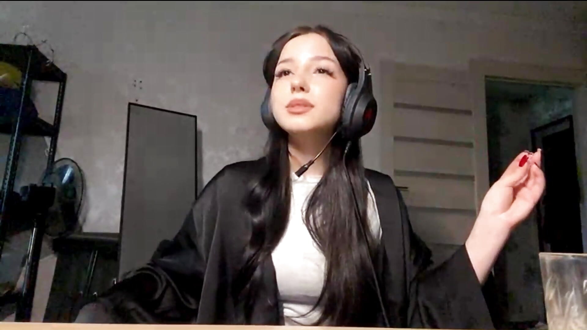 my favorite sing - vidéo du modèle de showcams ViolaPoers