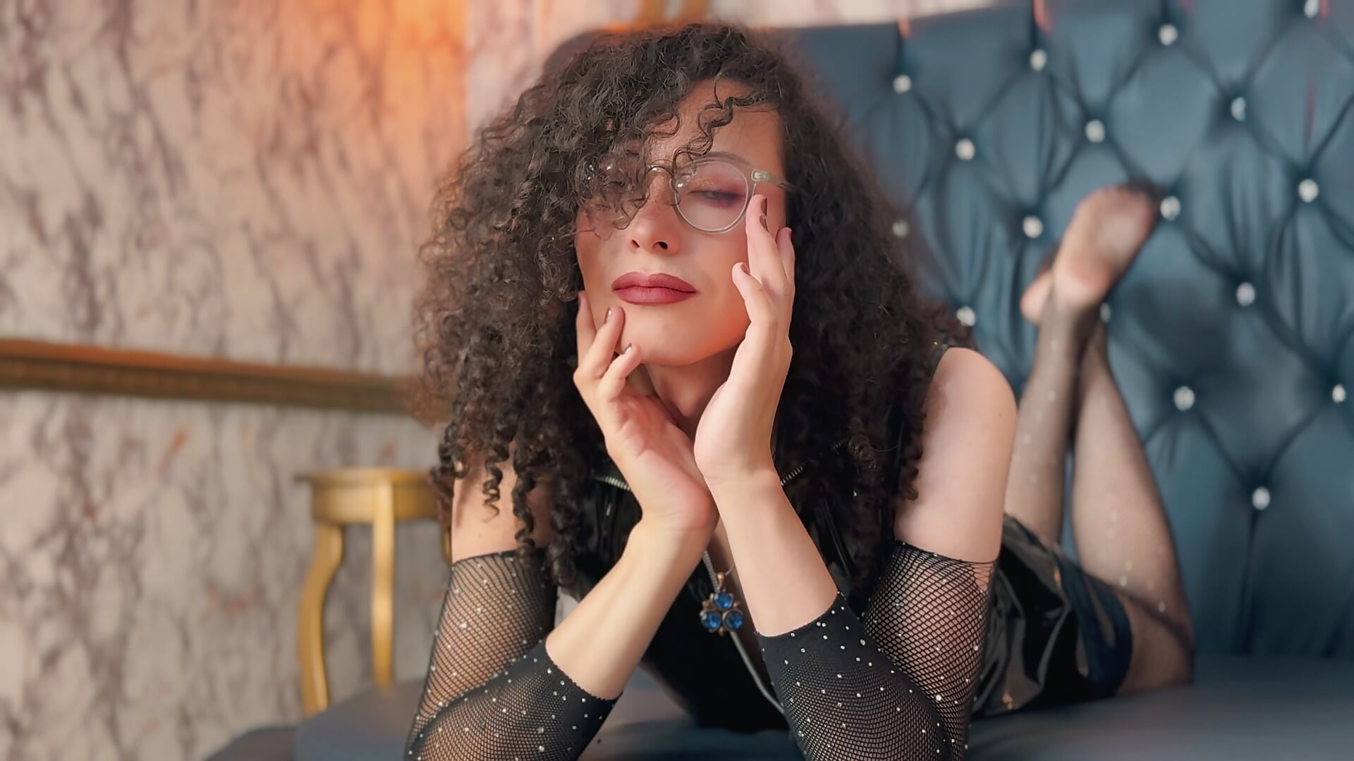 About me! Transfem Rosse - _Moon_Rosse adlı kamera modelinin videosu