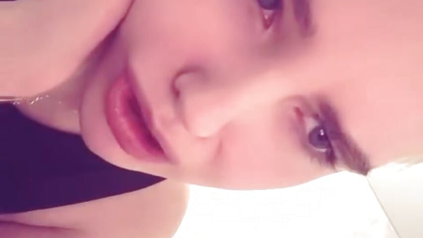 Parisian Daydream - video av LadyJoyceX_1 cam model