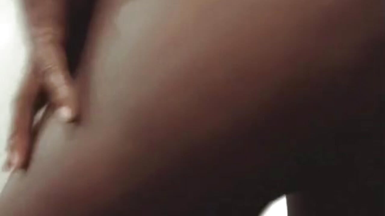 ass - Vídeo de leyla_brown1, modelo de vídeos
