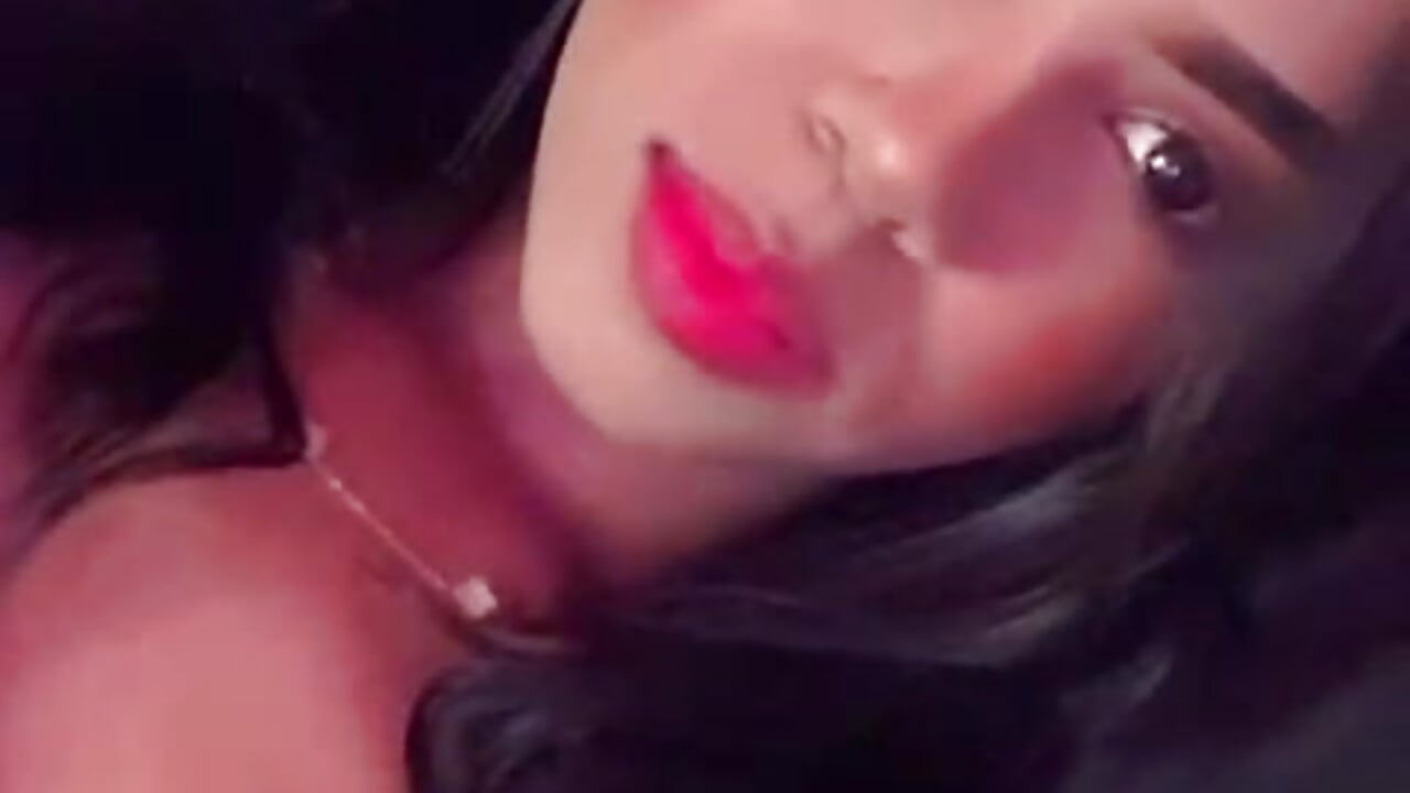 Hi I`m Naya 🤭 - vidéo du modèle de showcams Naya_Mills_