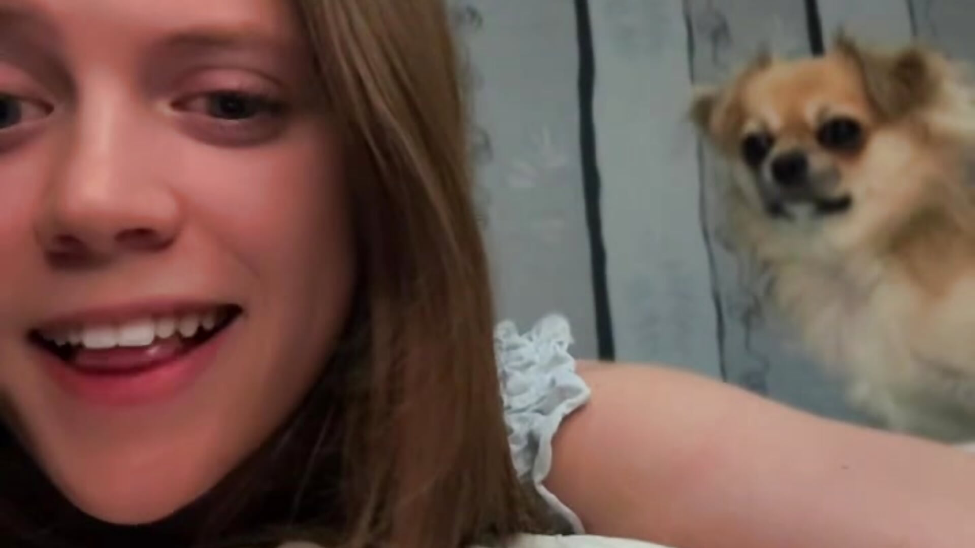 me and my pet ^^ - відео від вебкаммоделі SueFerreyra