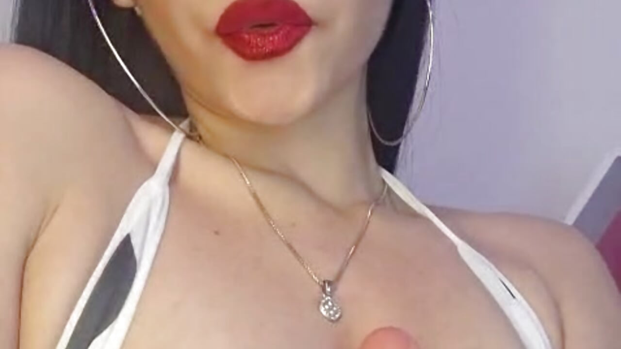 A little game😏🥵 - video by Jade_connor cam model