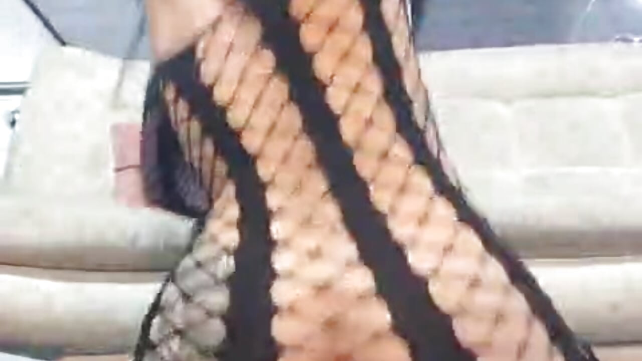 A bunny bouncing😈－Jade_connorの動画