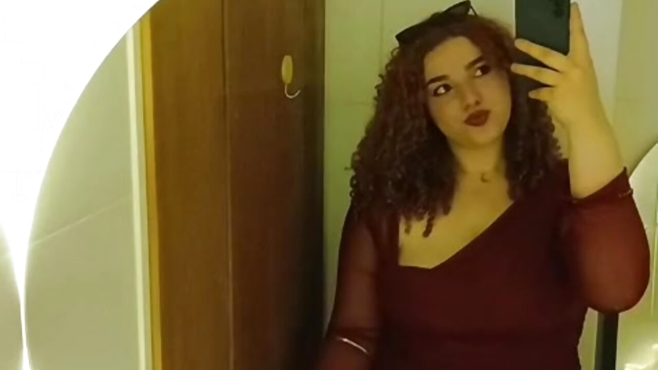 Seleni - วิดีโอโดย SeleniSolea โมเดลแคม