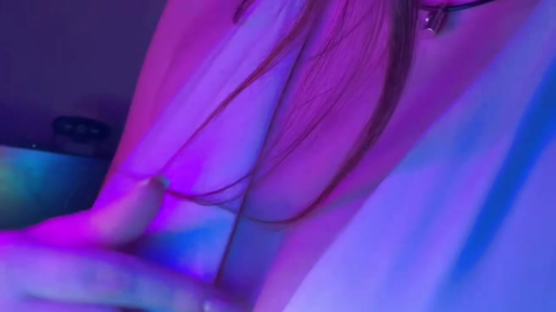 Do you feel it? - video của người mẫu cam Xtraem_Crush