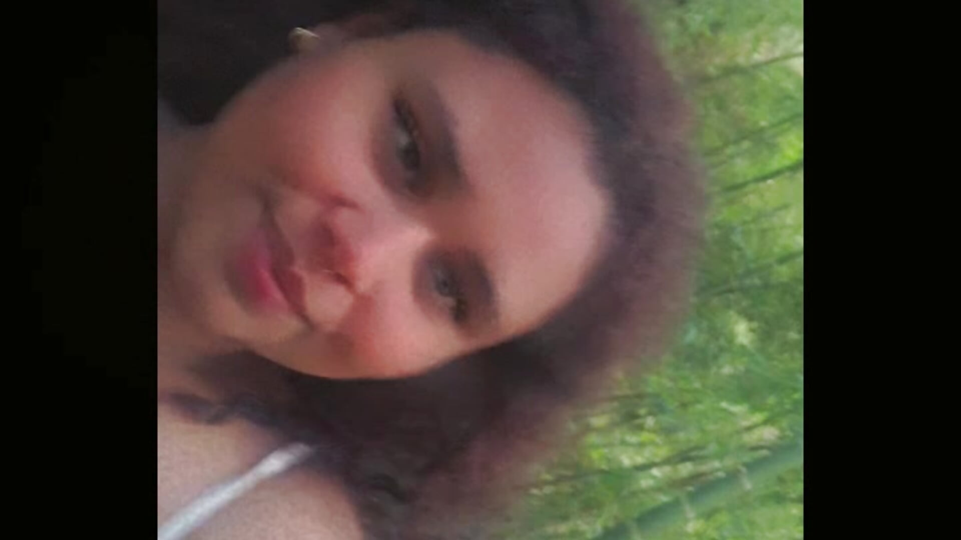 🙈🤎 – video af Yuliht cam-model