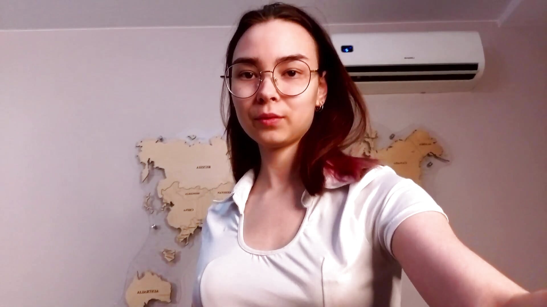 piercing - відео від вебкаммоделі EddieChery