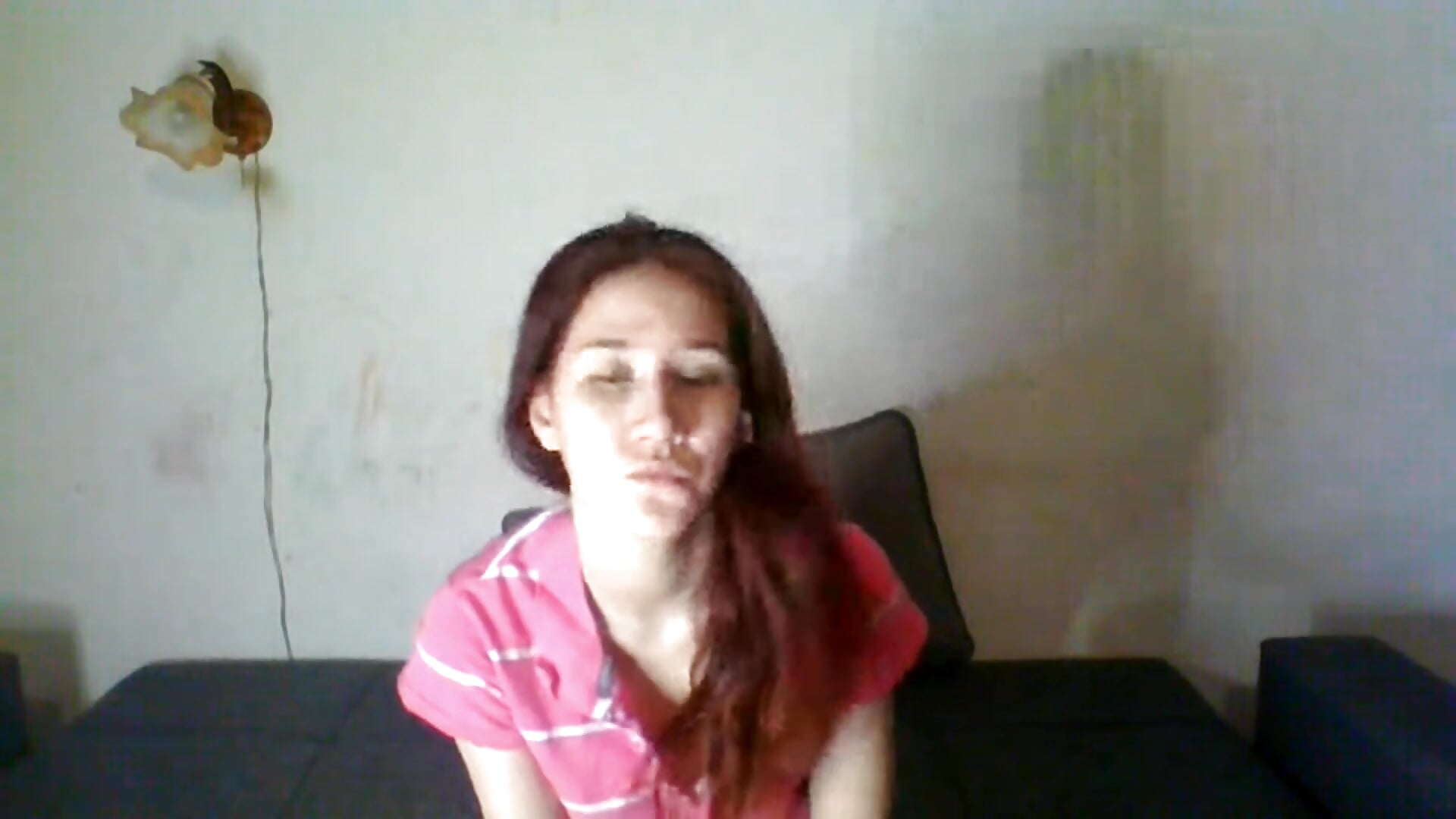 hot video－カメラキャストのNickiKisingerの動画