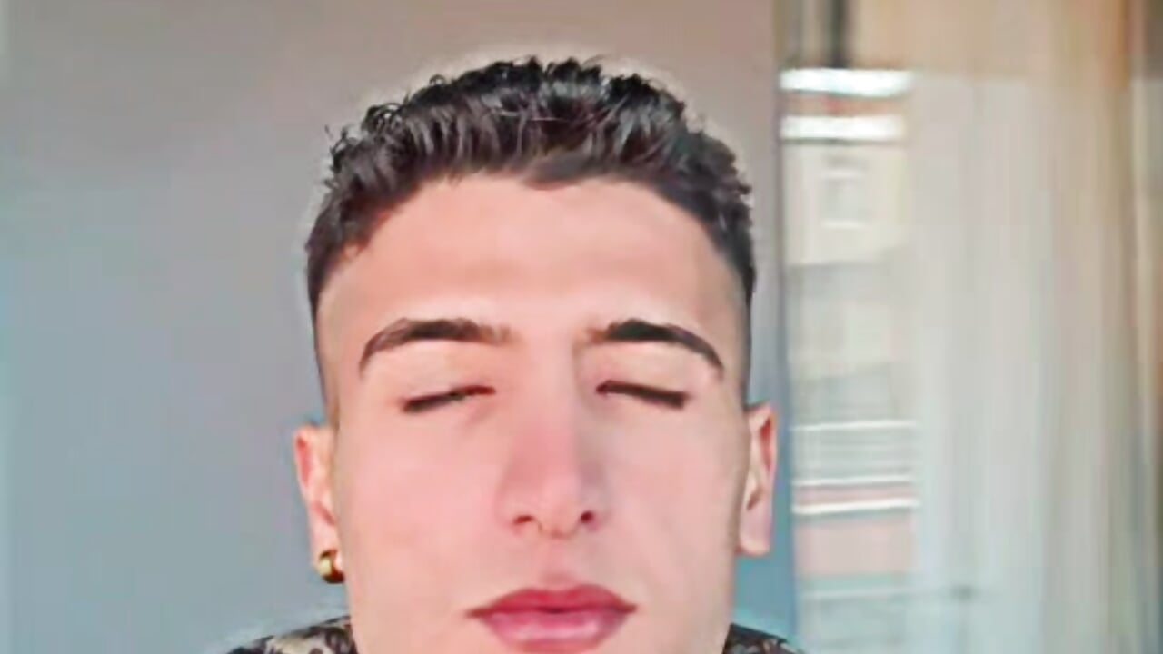 cherry827 kamerás modell  8532. kiemelt videója