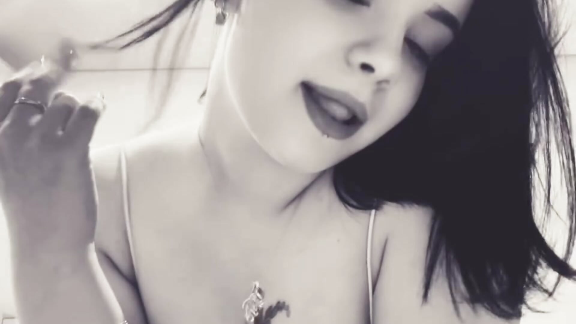 me <3 — filmik Lesllie_, modela(-lki) na kamerkach