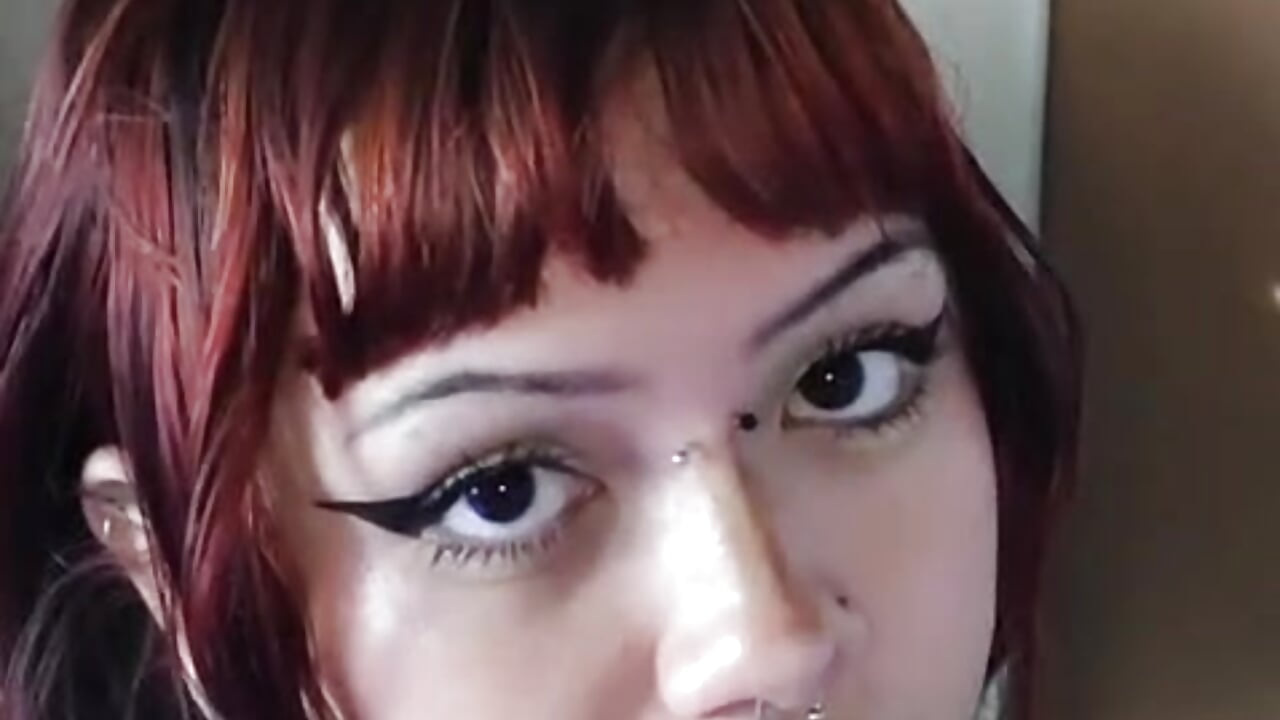 Suky slave! - video SukyBits kameramallilta