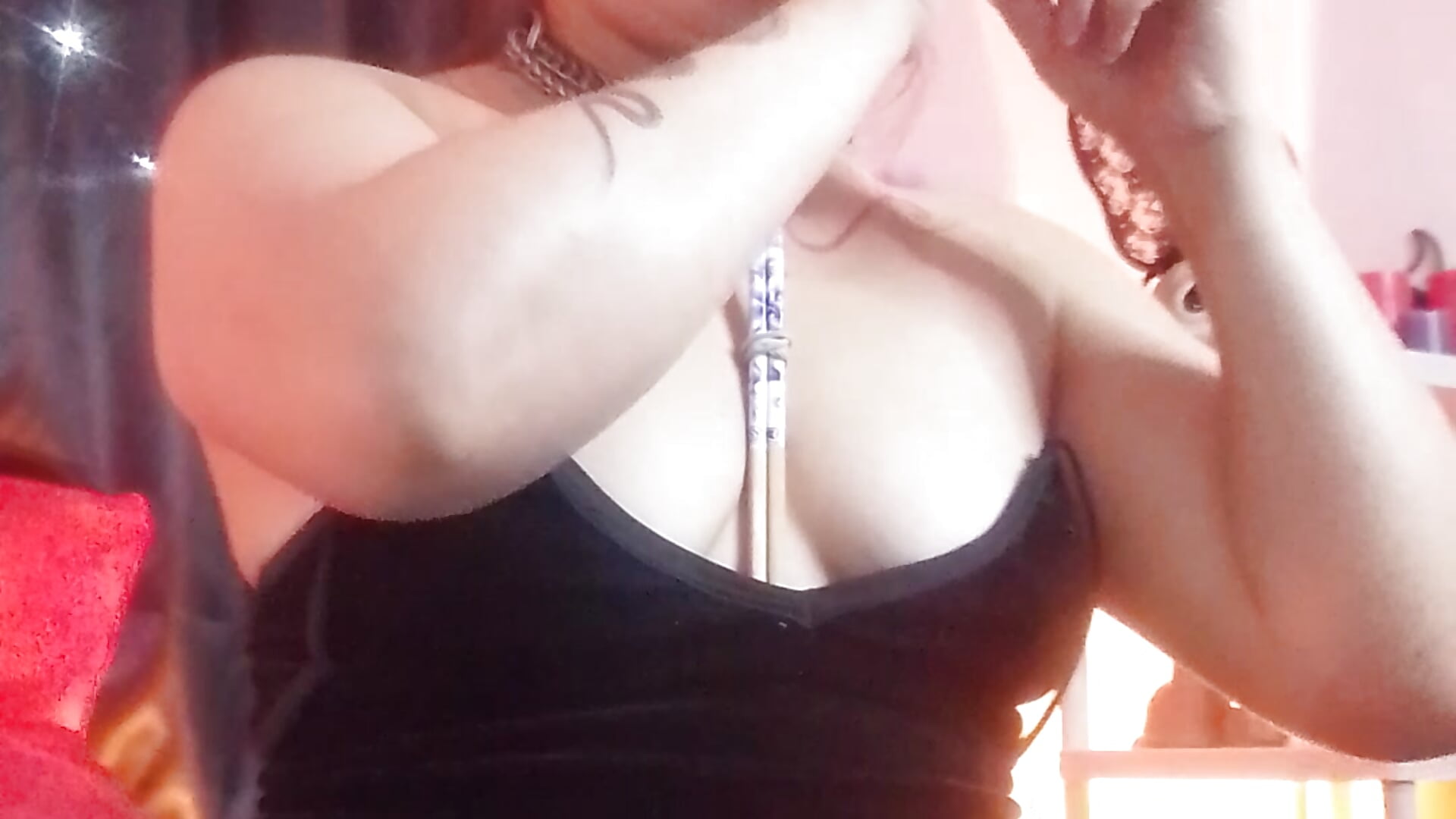 Show pain in my nipples 🔥