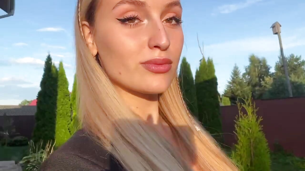 It's me💝 - βίντεο μοντέλου LorinaNhatsavang