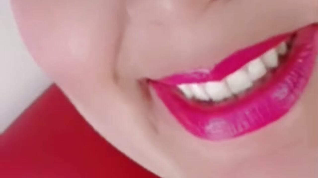 WhatsApp Video 2026-09-04 at 12,12,27 PM - 視頻由 SilvanaBombshell 主播提供