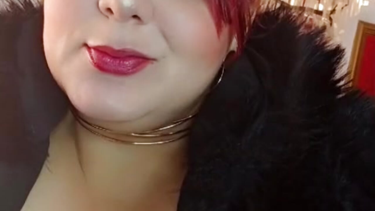 horny tease and elengace - video oleh SilvanaBombshell kamera model