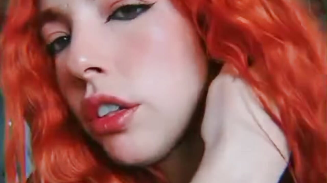 Gaara's love - video av mere_in_red cam-modell