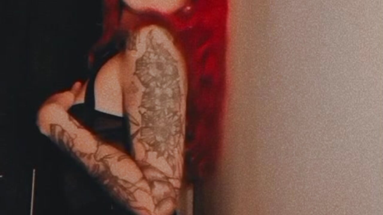 Am i your sexy girl? - video av mere_in_red cam-modell