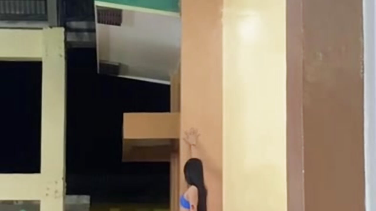 Queen 👑 - TransHotAndSlim adlı kamera modelinin videosu