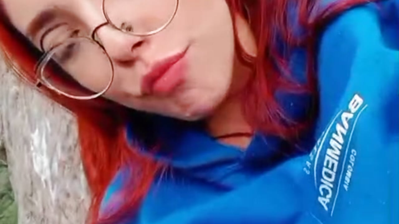 Playing in nature - video by mere_in_redd cam model