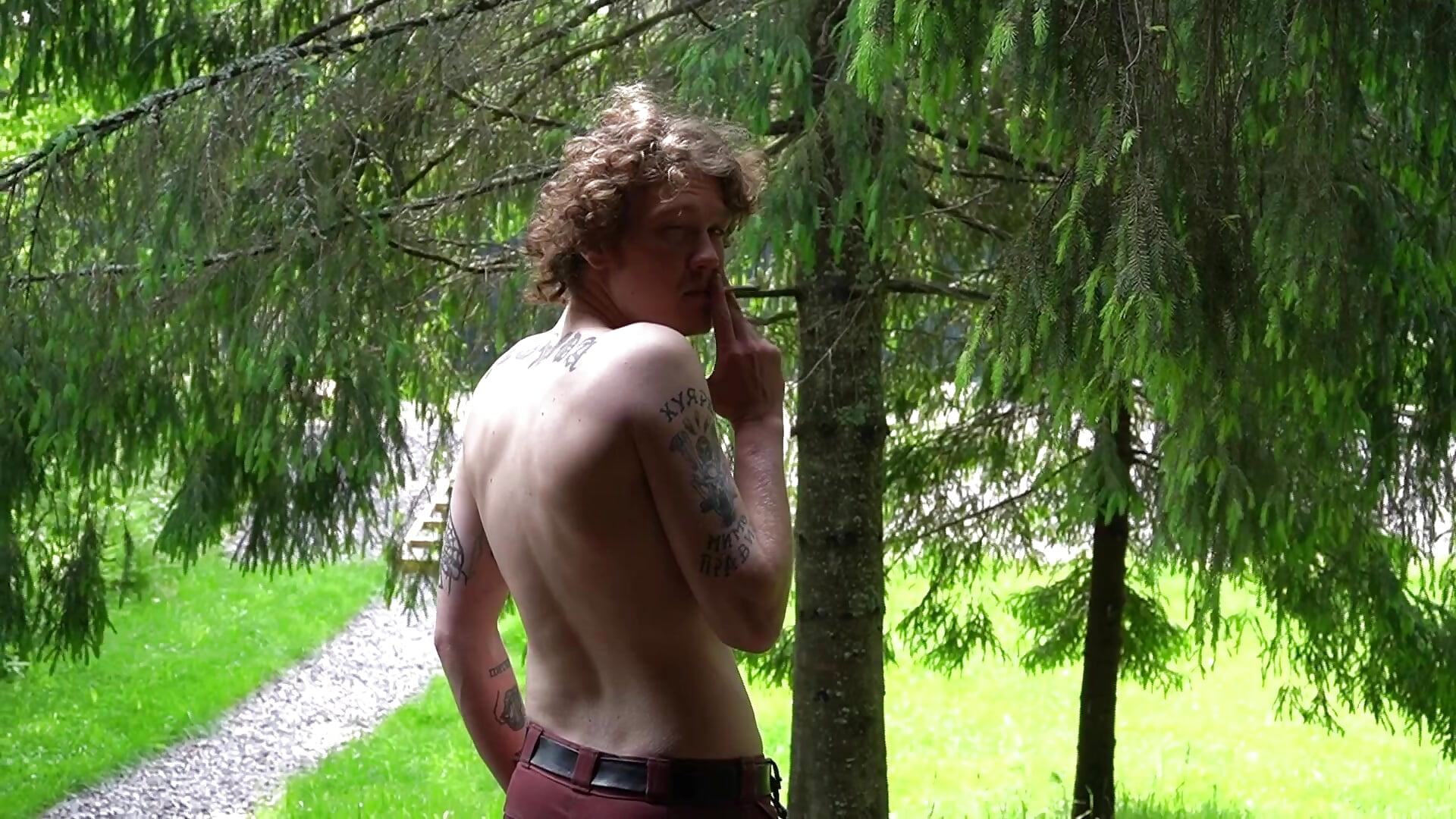 body worship for losers - відео від вебкаммоделі DadWizard