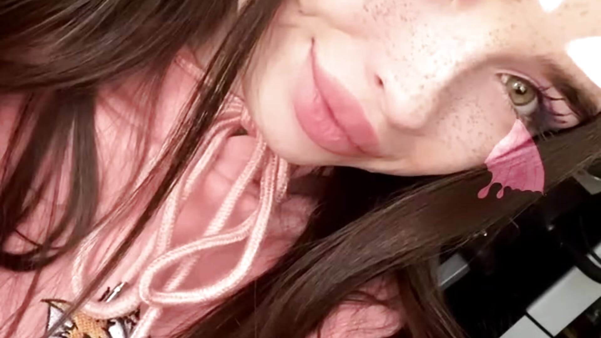 just me – video af SweetBlur cam-model