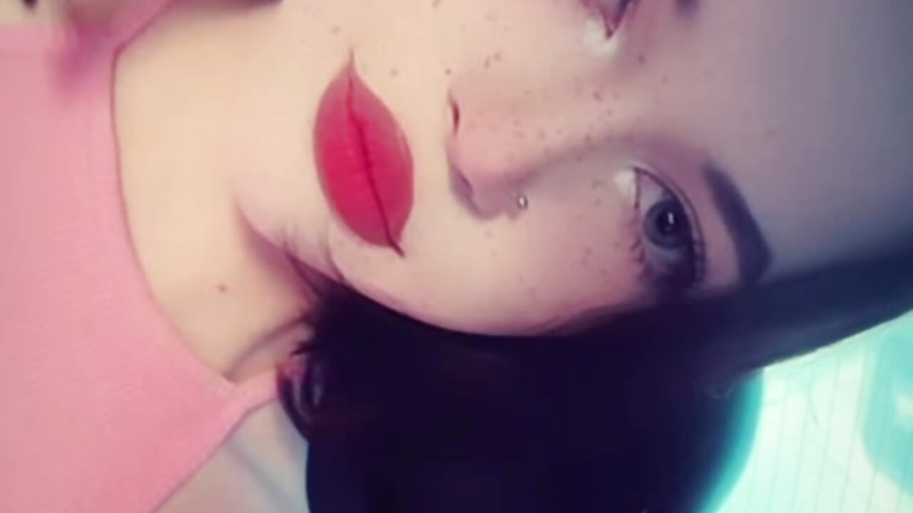 Look in my eyes🥰 - video av lillymayy cam-modell