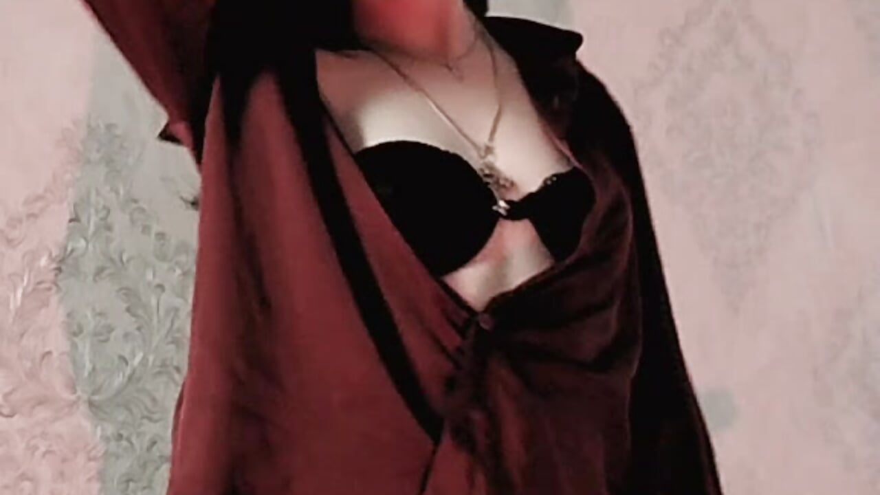 Hot Minute - clip cu AuroraKane model videochat