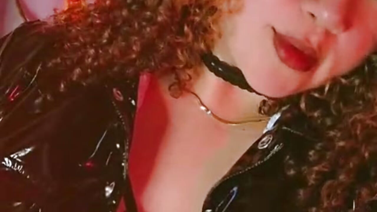 I miss you 🌹🌹🥰🥺 - video by kenia_thompsom01 cam model