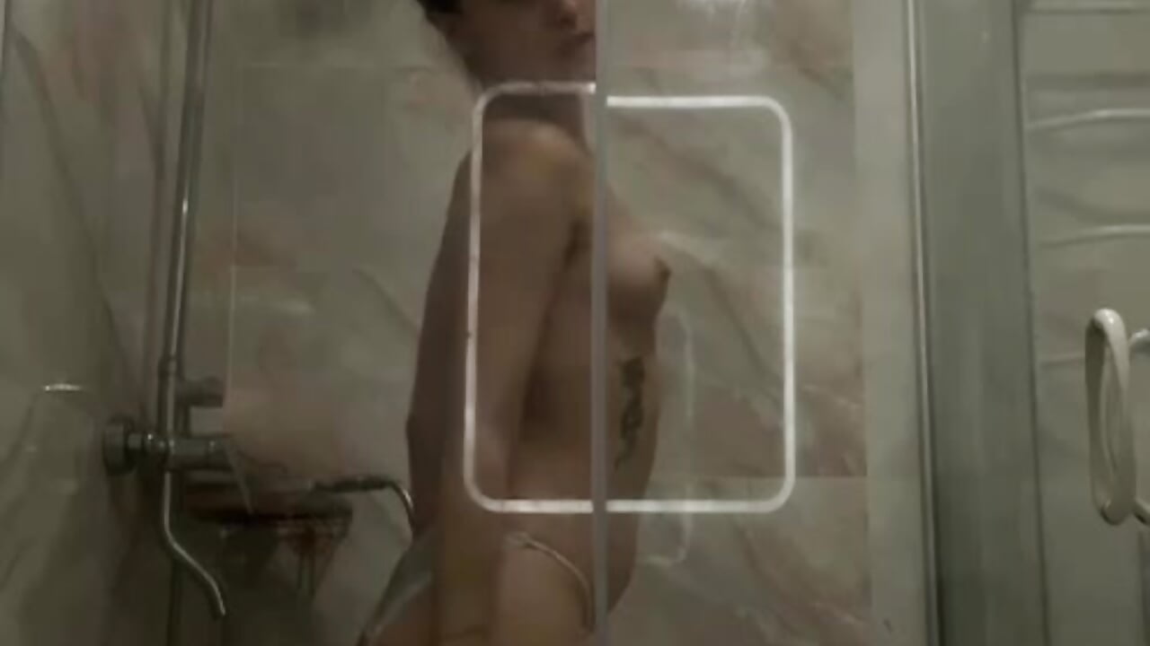 wash away the sperm - vidéo du modèle de showcams MarcelinaMei