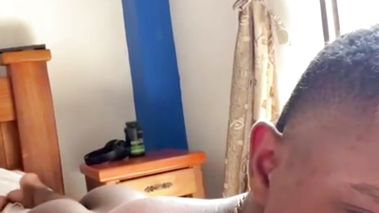 BLACK - video av axel_noah26 cam-modell