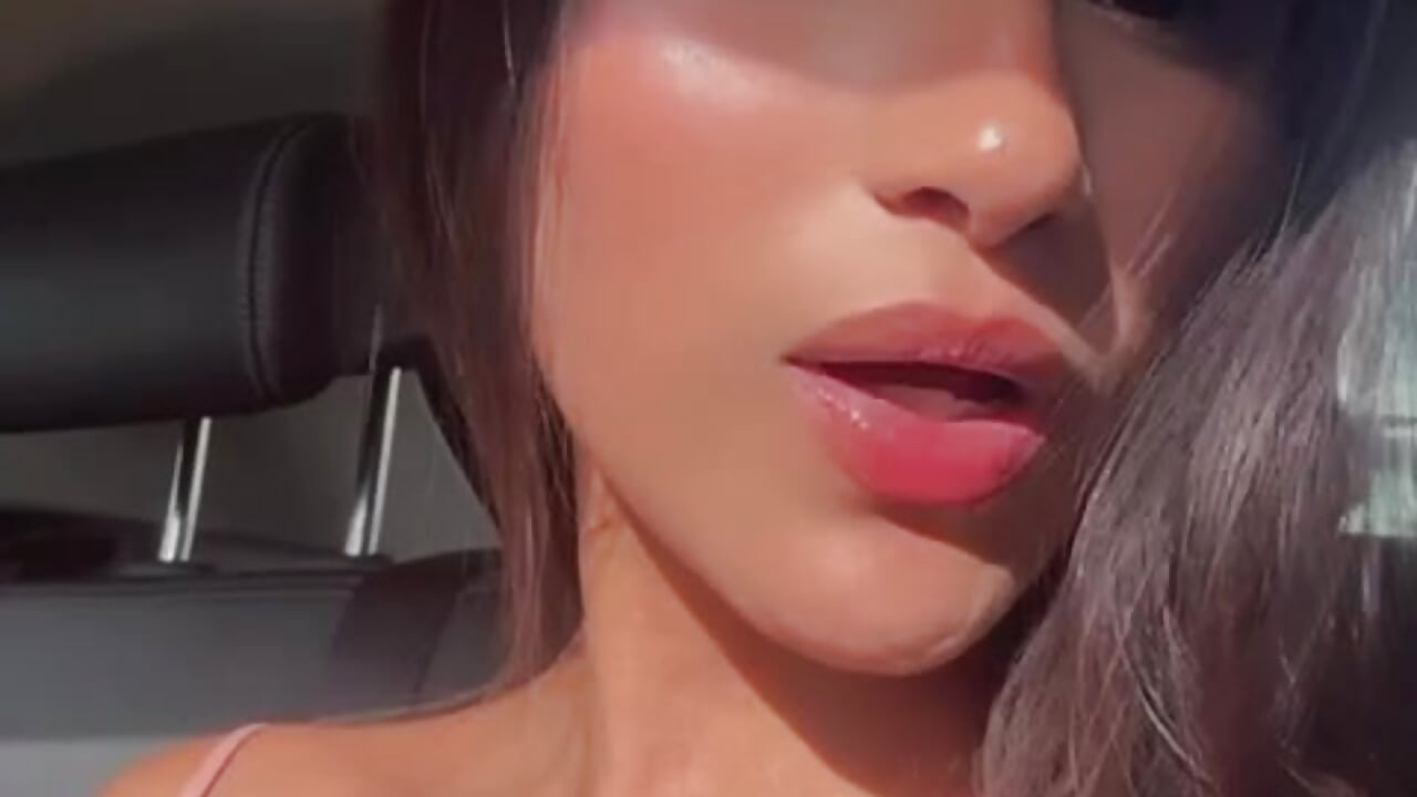 who is your sexy girl? - วิดีโอโดย Ateneaaa_ โมเดลแคม