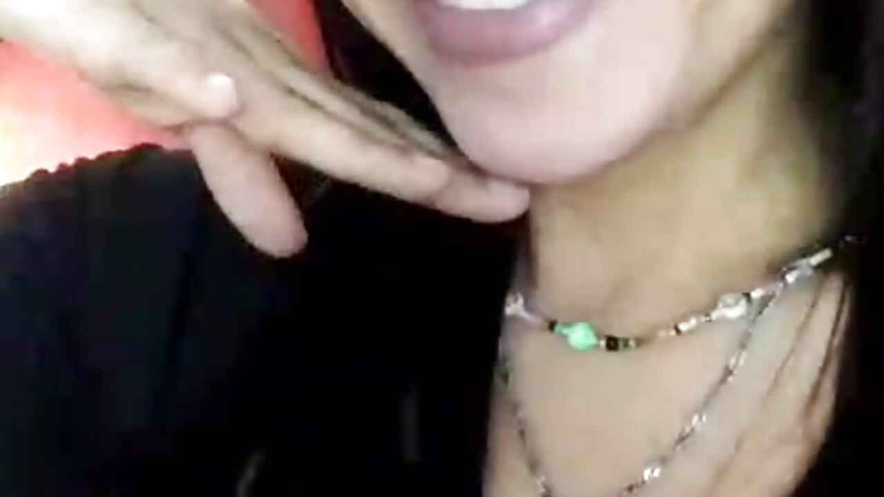 Welcome! - video oleh model kamera paula_lopez__