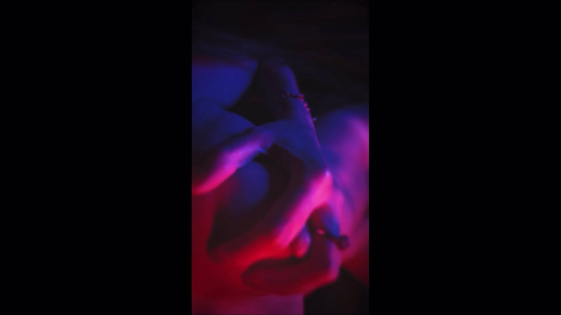 ScreenRecording_12-29-2025 09-42-25_1 - video oleh AngelLuxeX kamera model