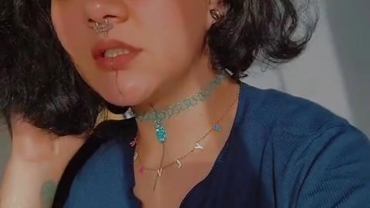 Subtle on the outside… dangerous on the inside - video by Sylvara_bx cam model