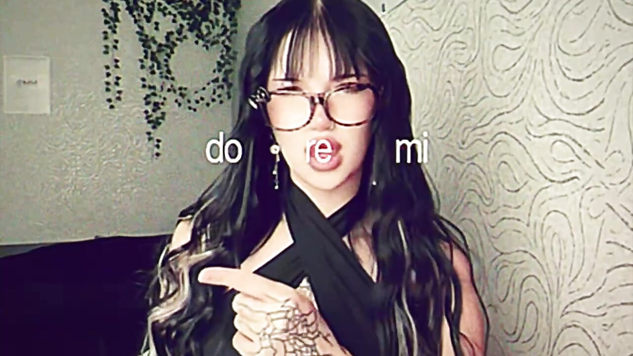 video for you - clip cu DannSago model videochat