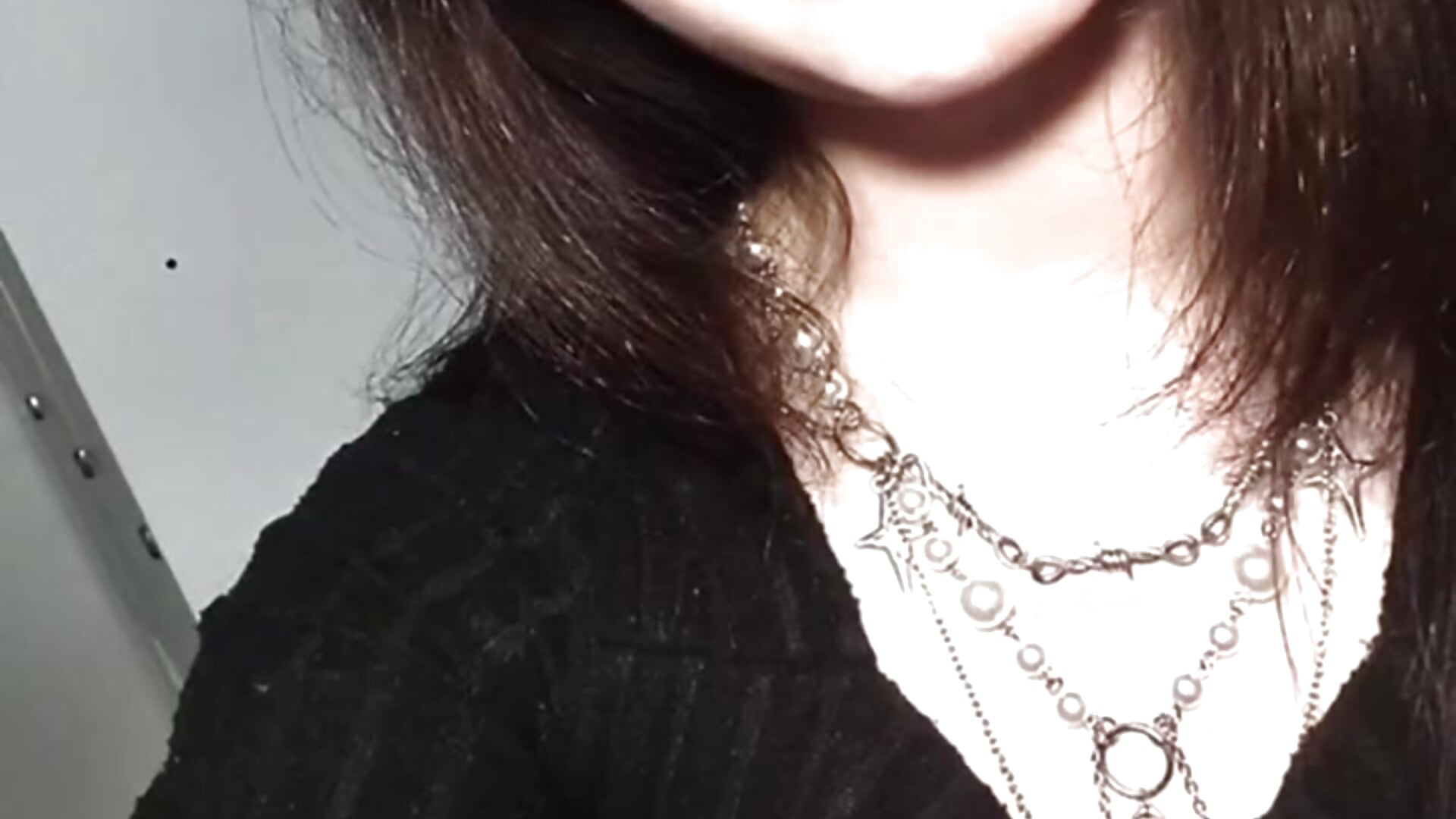 Lipsing - video od modelky/modela MonicaBev