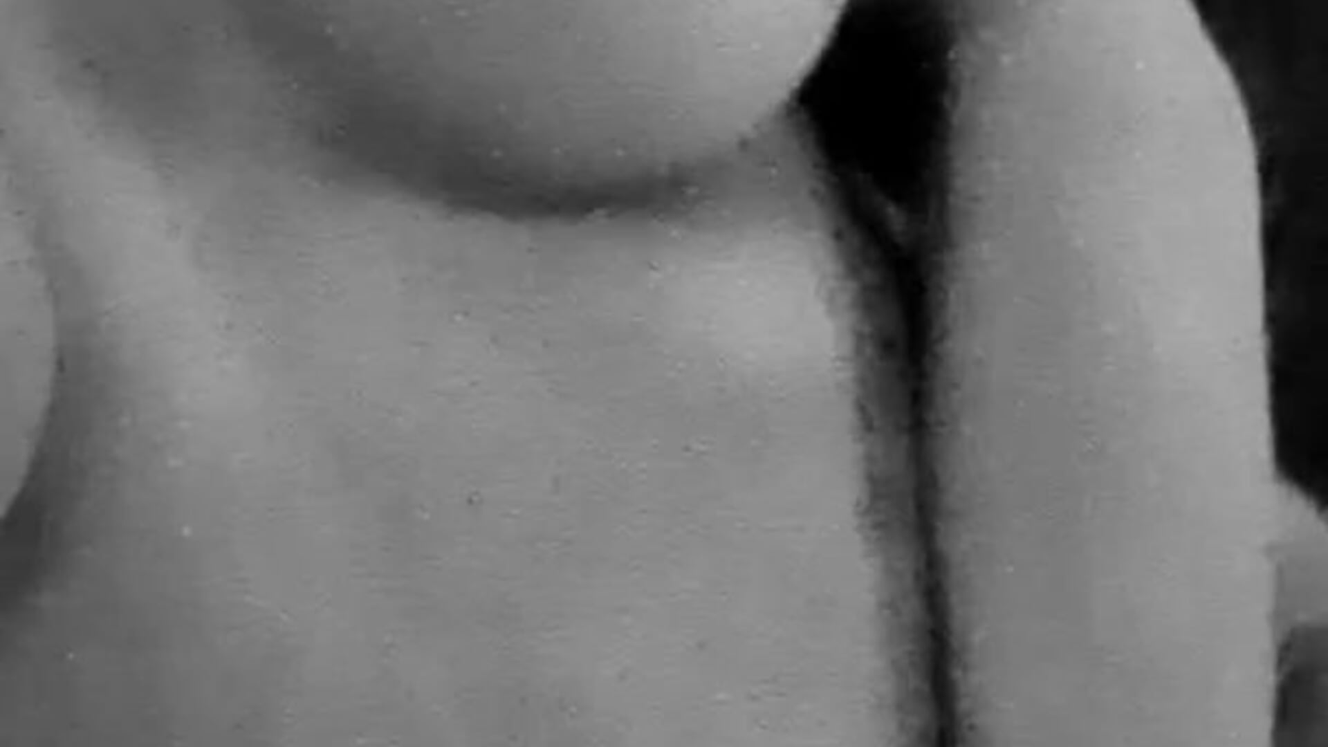 Just Before - วิดีโอโดย Bella_Velour โมเดลแคม