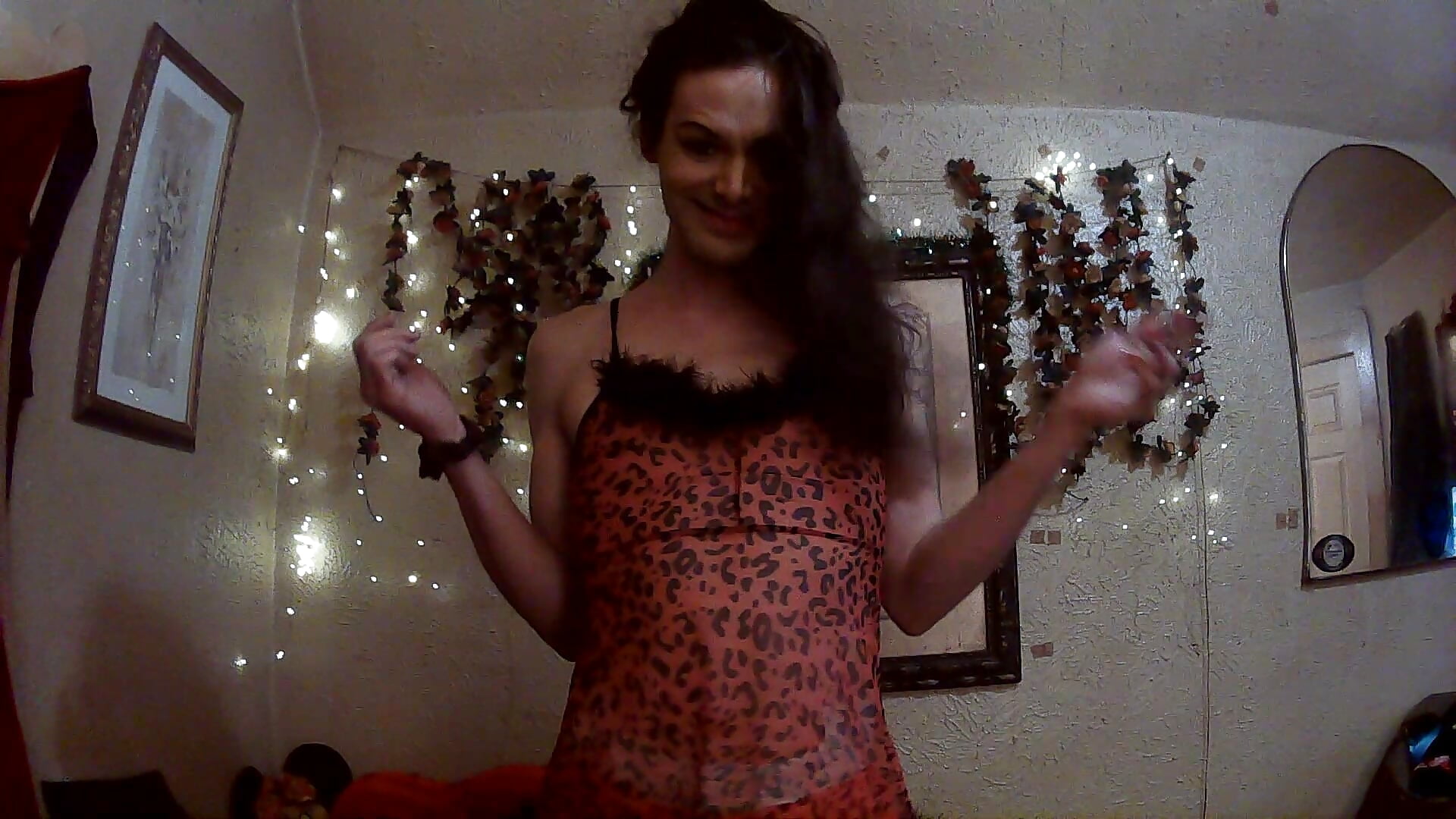 WIN_20260128_20_29_06_Pro.mp4 - відео від вебкаммоделі sillymillie